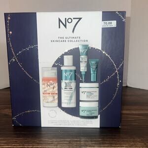 No7 The Ultimate Skincare Collection gift set 3/2025 (3)